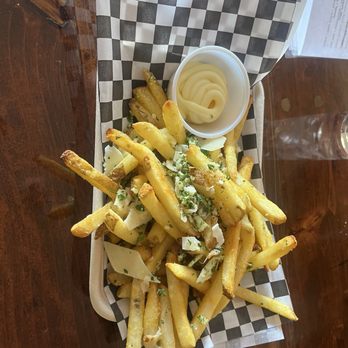 The Buck Tavern - Garlic truffle fries - Dive Bars Near Me - San Jose, California