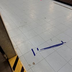 Capital Clubhouse - Filthy floors