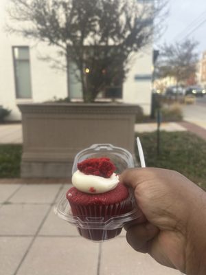 Sugar Vault Desserts & Bakery by null