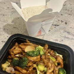 Han Dynasty - Chicken and Broccoli