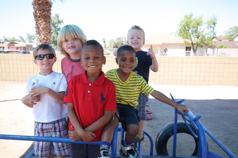Little Geniuses Childcare Center - childcare center in Mesa, AZ