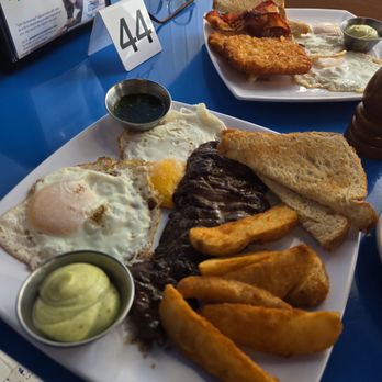 Redondos - Breakfast & Brunch Near Me - Miami, Florida