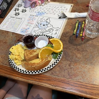 Black Bear Diner Santa Clarita - Kids French toast - Diners Near Me - Santa Clarita, California