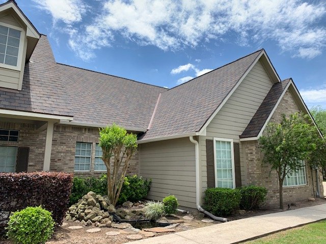 Slide of Advantage Roofing - Houston
