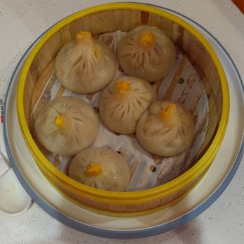 Palace Tang - Crab & Pork Steamed Soup Dumplings (Xiao Long Baos) - Hot Pot Near Me - Ann Arbor, Michigan