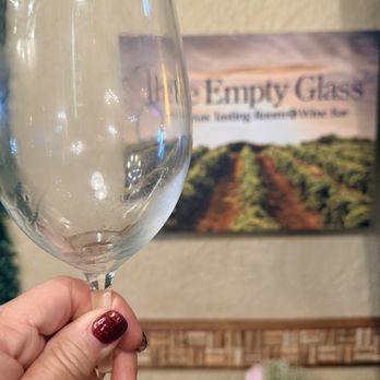 The Empty Glass - Yes.... My empty glass - Wine Bars Near Me - Tomball, Texas
