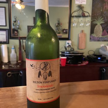 Hilton Vineyards - Strawberry Chocolate - Wine Bars Near Me - Monroe, North Carolina