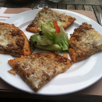 Pera Soho - Lamajun - Mediterranean Near Me - New York, New York