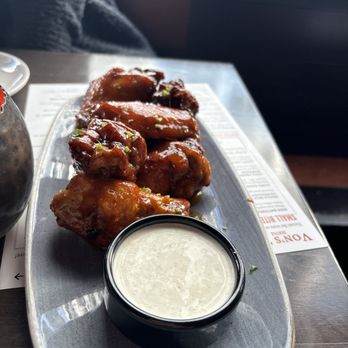 Von's 1000Spirits - Damn Good Wings - New American Near Me - Seattle, Washington Von's 1000Spirits - Damn Good Wings - New American Near Me - Seattle, Washington