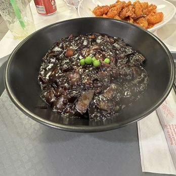 Sura Express - Jajamyeong (noodles with black bean sauce) in the foreground, chili shrimps in the background - Chinese Near Me - Markham, Ontario