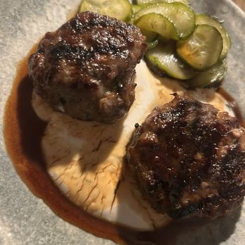 AMBAR Restaurant, Chicago - Lamb medallions - Desserts Near Me - Chicago, Illinois AMBAR Restaurant, Chicago - Lamb medallions - Desserts Near Me - Chicago, Illinois