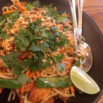 P.F. Chang's - $20 pad thai with chicken and shrimp - Chinese Near Me - Sunnyvale, California