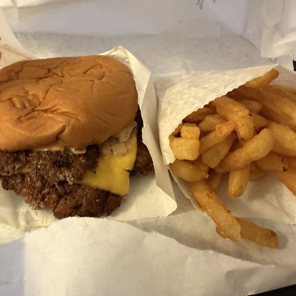 Burger Bodega - Smash Burger- Double - Burgers Near Me - Houston, Texas
