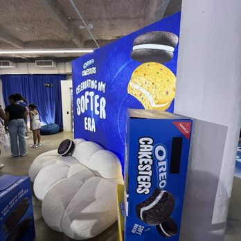 Oreo Cakesters - Pop-up Shops Near Me - New York, New York