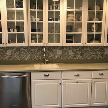 OikoSystems Contractor - Backsplash with wallpaper - General Contractors Near Me