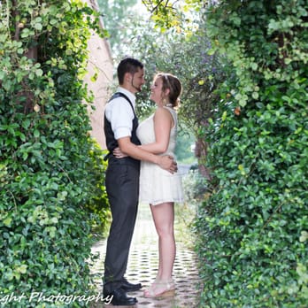 Jenny Wright Photography - Engagement at Downtown Senoia - Event Photography Near Me Jenny Wright Photography - Engagement at Downtown Senoia - Event Photography Near Me