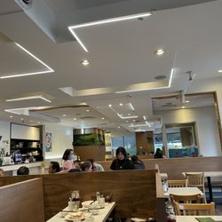 Phoenix Restaurant - Interior
