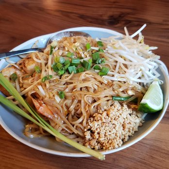 Temsib Eatery & Bar - Pad Thai - Thai Near Me - Bellevue, Washington Temsib Eatery & Bar - Pad Thai - Thai Near Me - Bellevue, Washington
