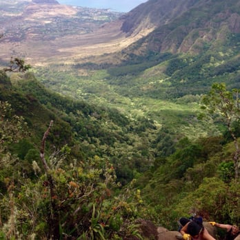 Mt Ka'ala Trail - Second Boulder section - Hiking Near Me - Waianae, Hawaii