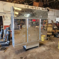 Gilmore - Semi Truck Custom items; Headache rack, storage, Exhaust Stacks, Pipes, Steps, Fuel Tanks & Straps