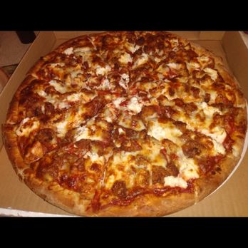 Leo's Pizza - This is a double doe chicken parmesan with double chicken add ricotta cheese . And yes I am a piece of chef and a chef.lol - Pizza Near Me - Wethersfield, Connecticut