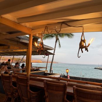 Cheeky Tiki - Tiki Bars Near Me - Kailua Kona, Hawaii
