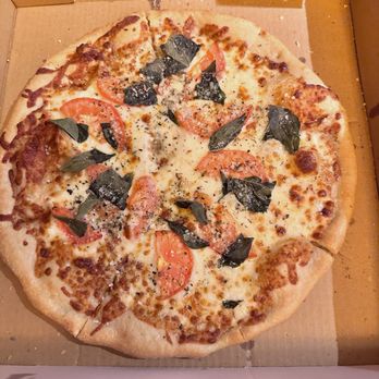 Mario's Pizza - Margarita pizza, very clean and delicious - Pizza Near Me - Galveston, Texas Mario's Pizza - Margarita pizza, very clean and delicious - Pizza Near Me - Galveston, Texas