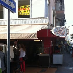 Ali's