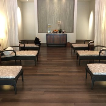 Laniwai Spa - Relaxation room w/ fruit and water - Day Spas Near Me - Kapolei, Hawaii