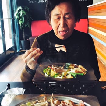 Tasty Pot - Front is Taiwanese spicy pot. Back is the healthy veggie pot. Do not get the veggie pot! - Taiwanese Near Me - Newark, California Tasty Pot - Front is Taiwanese spicy pot. Back is the healthy veggie pot. Do not get the veggie pot! - Taiwanese Near Me - Newark, California
