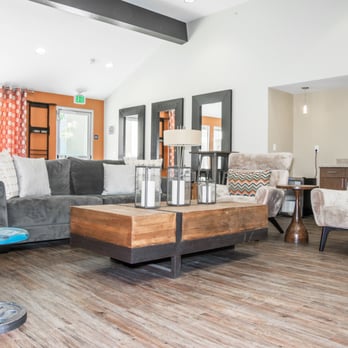 River Ranch - River Ranch Apartments - Lounge - Apartments Near Me - Simi Valley, California River Ranch - River Ranch Apartments - Lounge - Apartments Near Me - Simi Valley, California