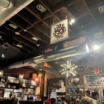 Pinky's Westside Grill - Pinky's Dining Area with happy customers! - Burgers Near Me - Charlotte, North Carolina