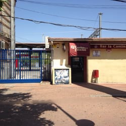 La Cantina de la Estación - Entrada desde la calle
