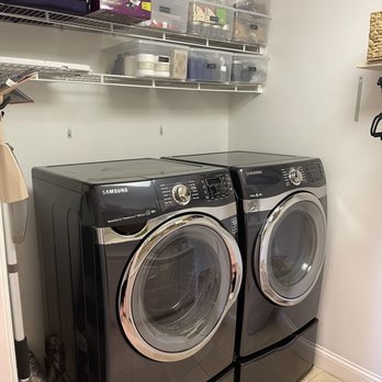 House Organized - Laundry room - Home Organization Near Me