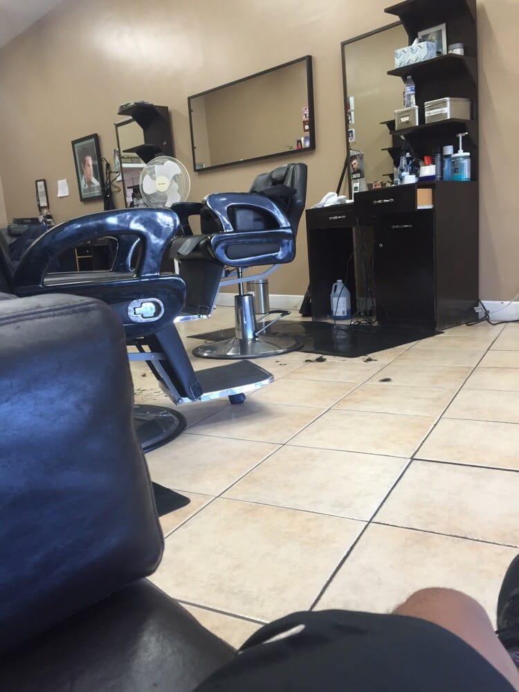 ATLANTIC BARBERS Updated October 2024 13 Reviews 427 1/2 S