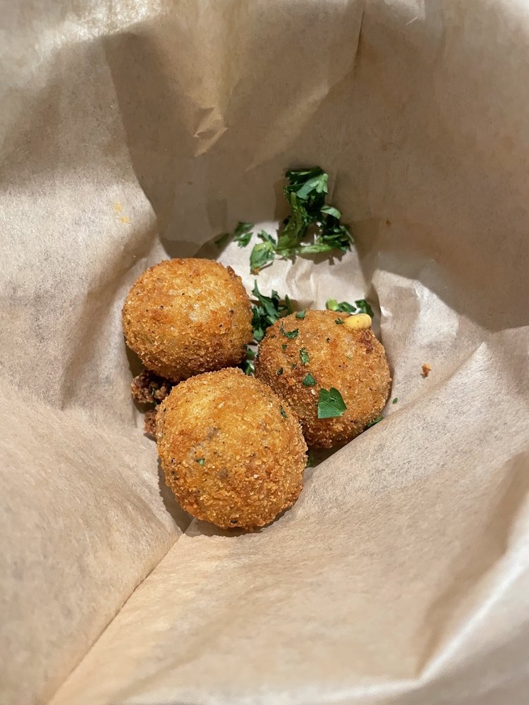 CRAB STATION & OYSTER BAR ODESSA Updated September 2024 14 Photos