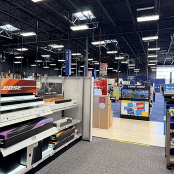 Best Buy - Oceanside - Electronics Near Me - Oceanside, California