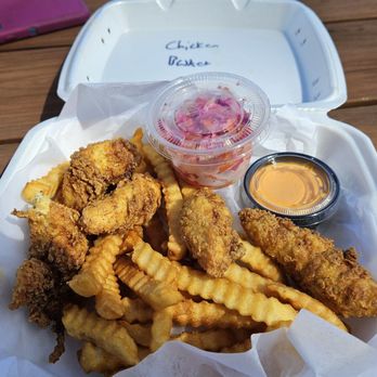 The Grove Shack - Seafood Near Me - Melrose, Florida