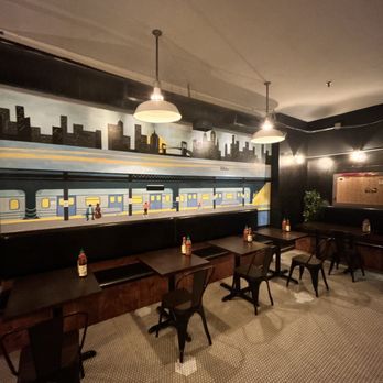 LITTLE MO - Updated December 2025 - 548 Photos & 451 Reviews