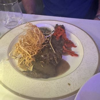 Calle Dragones - Churrasco - Cuban Near Me - Miami, Florida