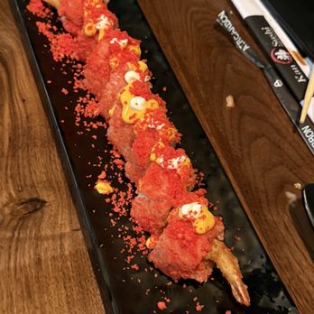 Kan Sushi - Hot Cheetos roll - Sushi Bars Near Me - Honolulu, Hawaii Kan Sushi - Hot Cheetos roll - Sushi Bars Near Me - Honolulu, Hawaii