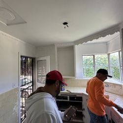 J E Carpentry & Handy Man - Middle