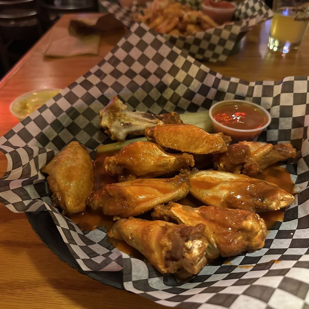 Hudson Street Stackhouse - [NOT FRIED HARD] wings - American Near Me - Baltimore, Maryland