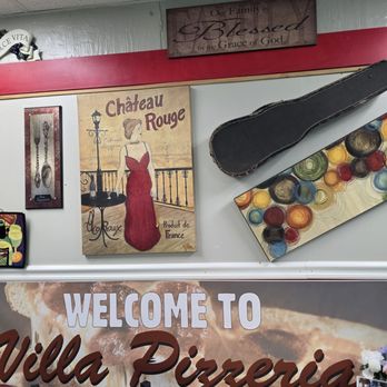 Villa Pizzeria - The wall decorations. - Pizza Near Me - Blue Ridge, Virginia Villa Pizzeria - The wall decorations. - Pizza Near Me - Blue Ridge, Virginia