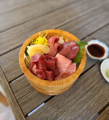 Sushi Tama by null