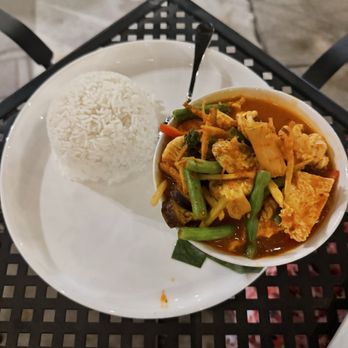 Green Mango - Thai Near Me - Austin, Texas