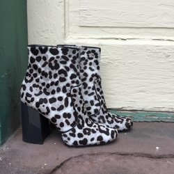 Trendy Trades Boutique - Great selection!