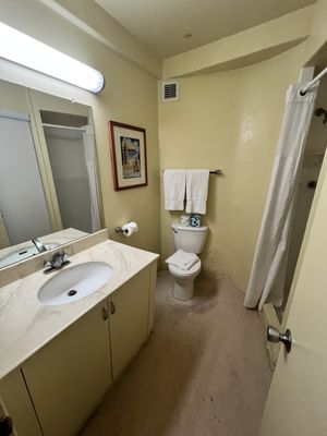Ohia Waikiki Studio Suites by null