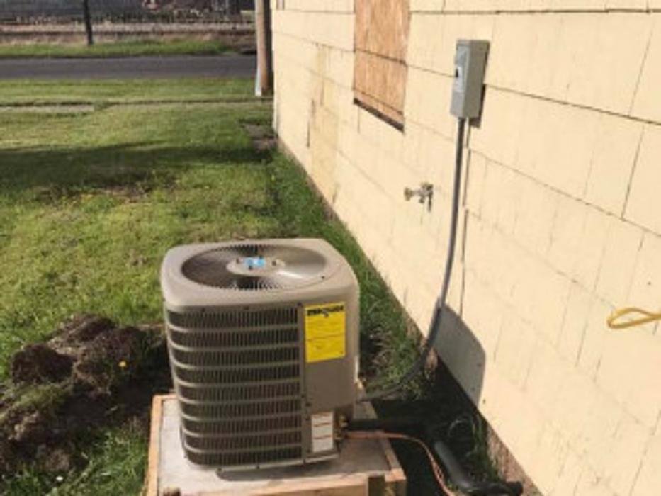 Slide of Advantage Air Plumbing Heating and Cooling