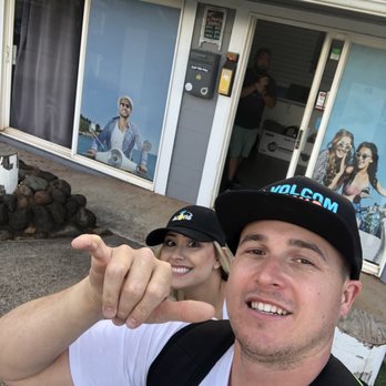 808 Rides - Wife & I visiting on our 2 year anniversary - Bike Rentals Near Me - Lahaina, Hawaii